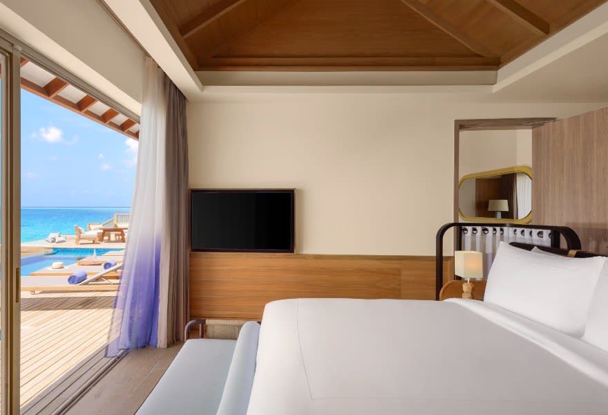 Two Bedroom Overwater Pool Residence photo 8